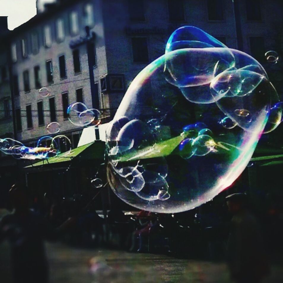 CLOSE-UP OF BUBBLES ON THE BACKGROUND