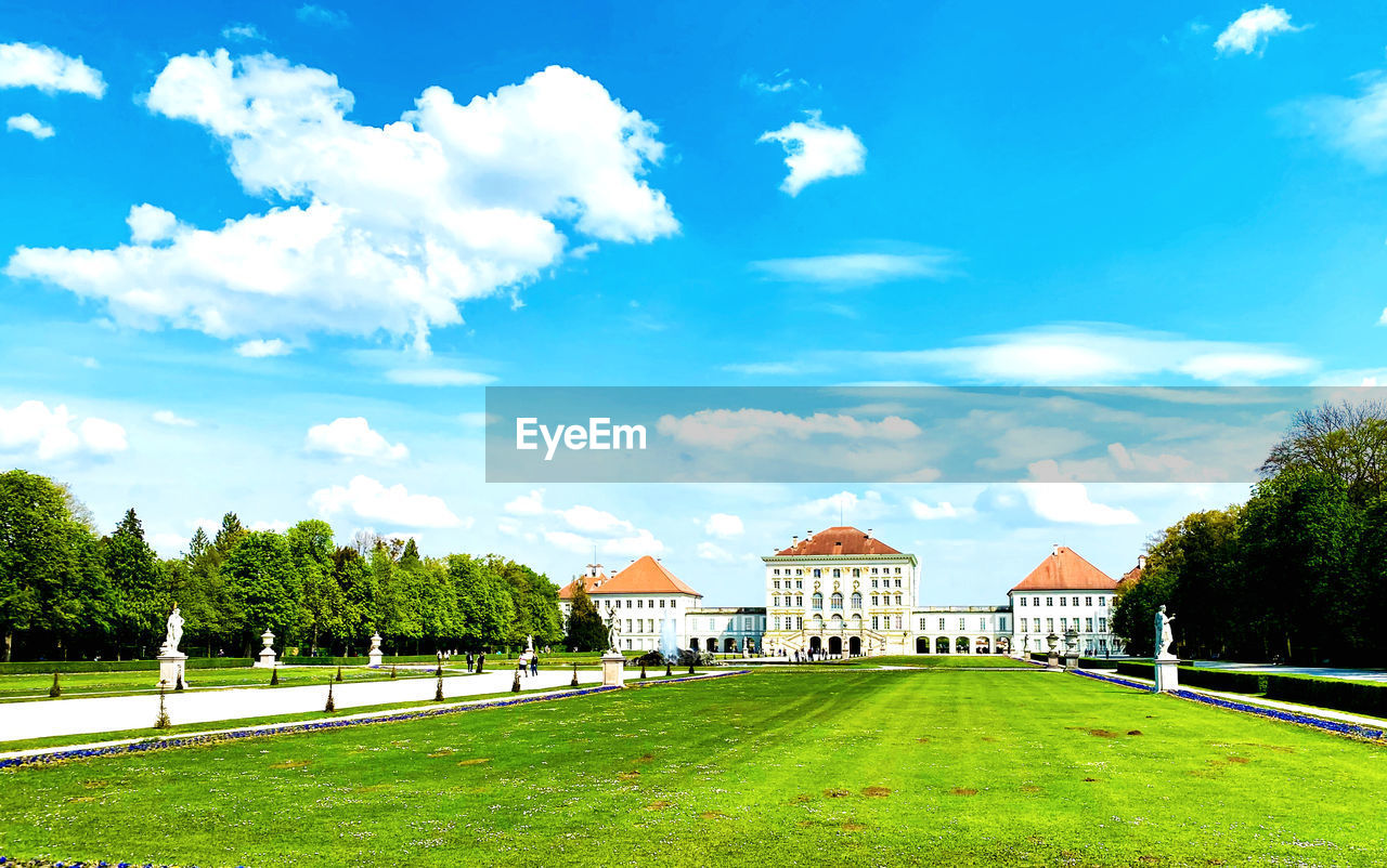 BUILDINGS IN PARK