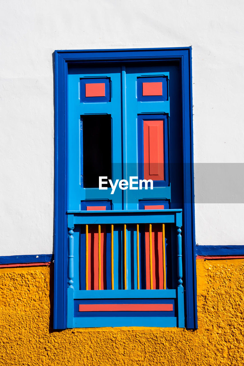 Houses at the heritage town of salamina located at the caldas department in colombia.