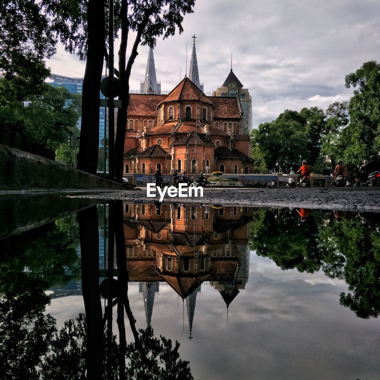 Reflection of building in lake