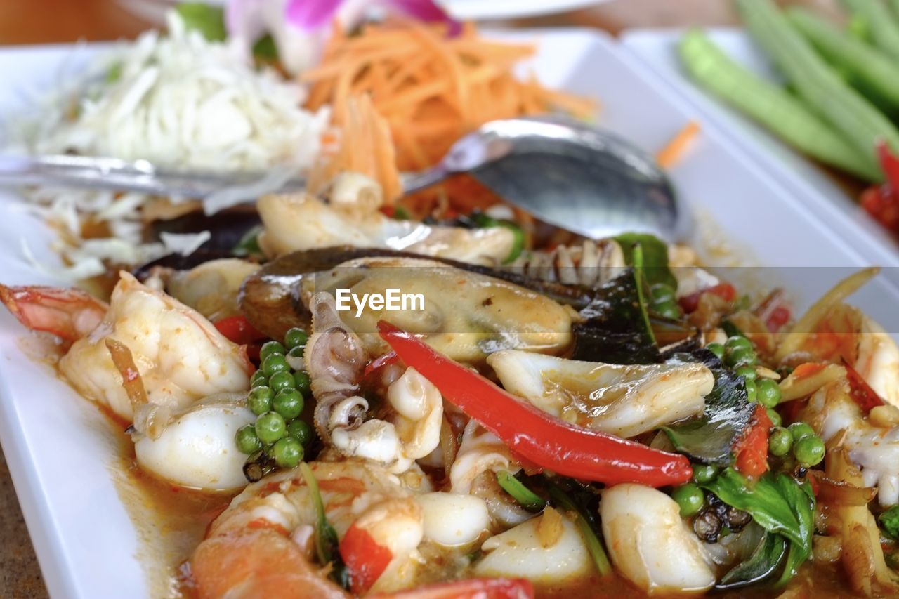 food, food and drink, healthy eating, freshness, wellbeing, seafood, vegetable, dish, plate, cuisine, no people, meal, close-up, crustacean, shrimp, thai food, indoors, asian food, animal, restaurant, dinner, meat, appetizer, fruit, produce