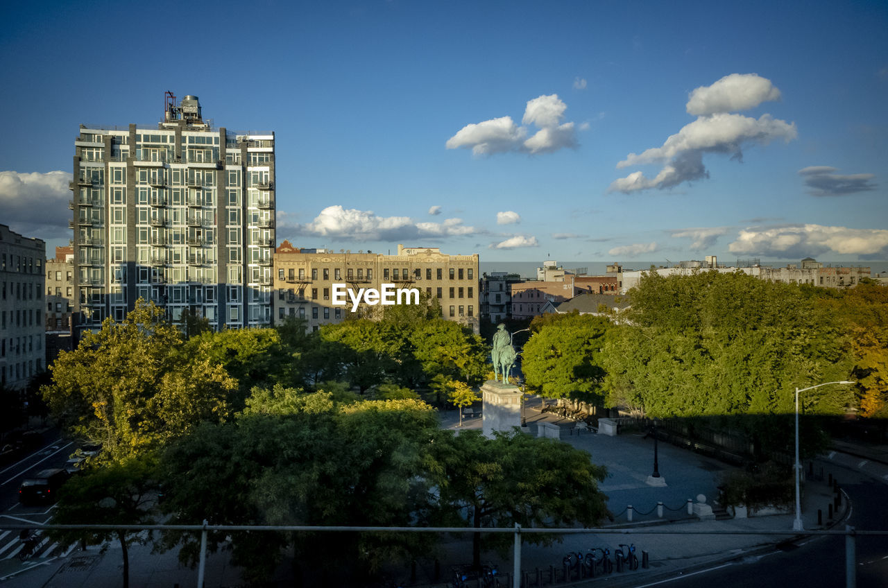 BUILDINGS AGAINST SKY IN CITY