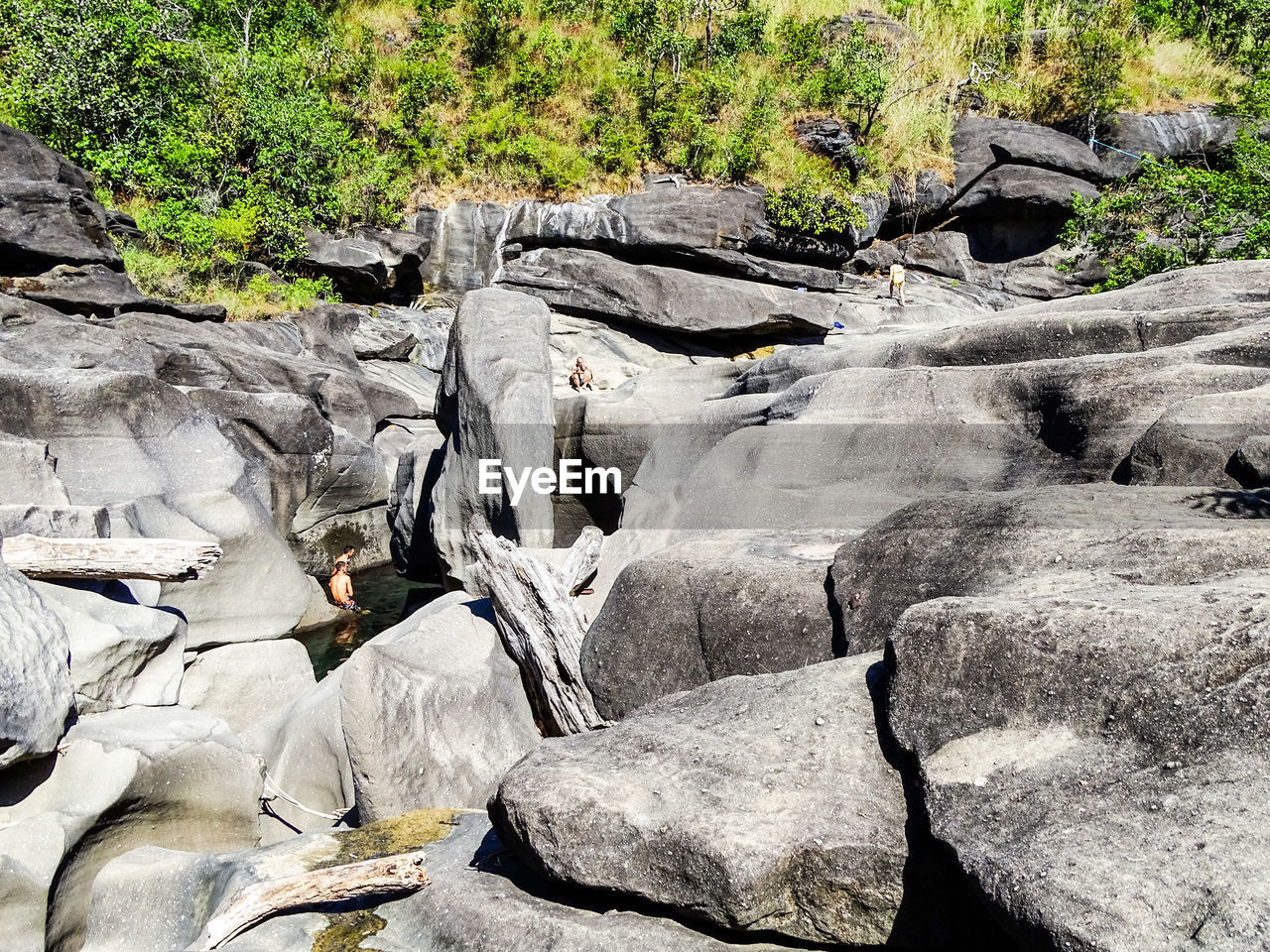 ROCKS ON SHORE