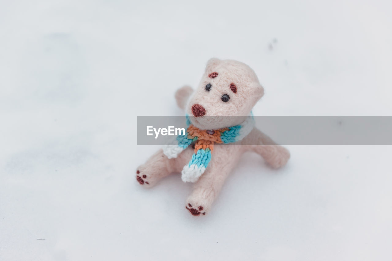 snow, toy, childhood, representation, stuffed toy, teddy bear, cold temperature, winter, animal representation, human representation, cute, indoors, studio shot, copy space, white, animal, nature, creativity, white background, single object, fun