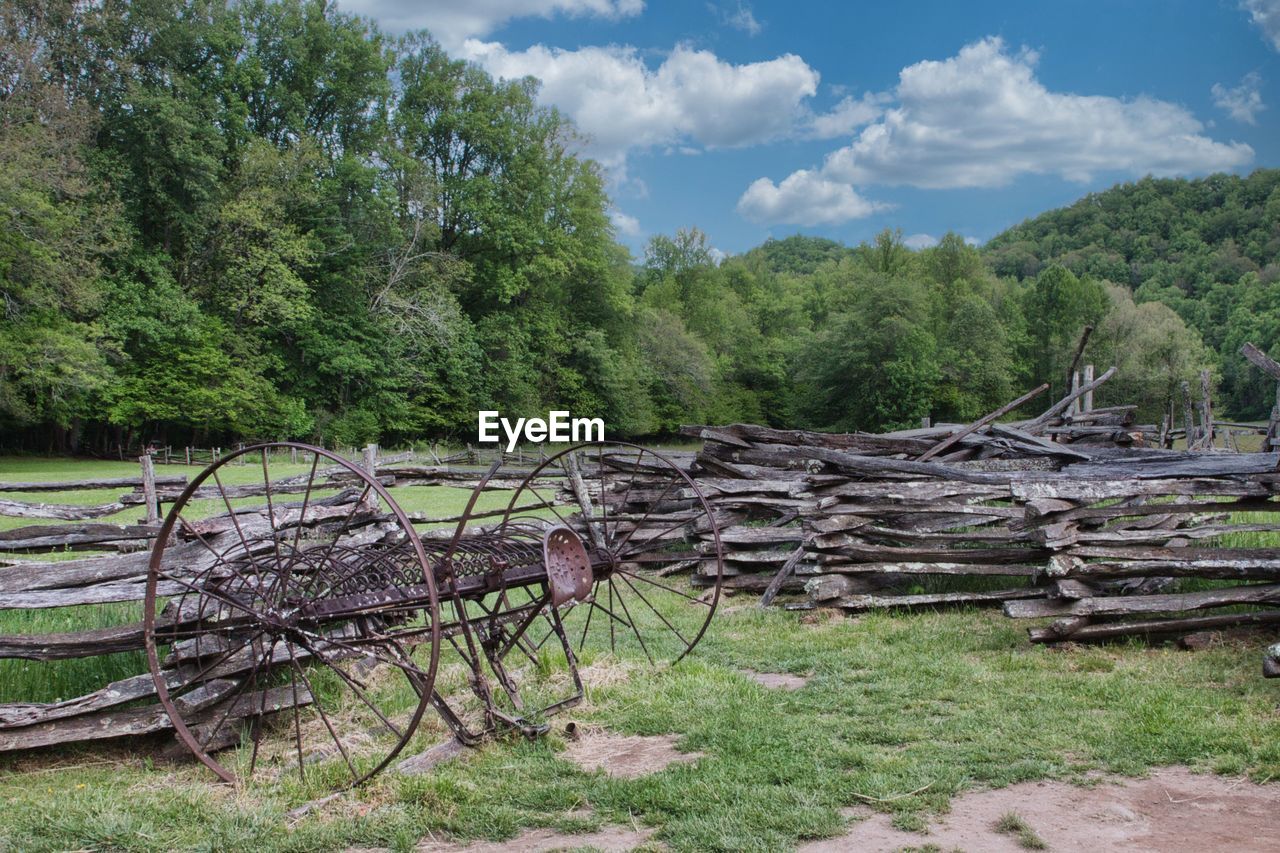 Old homestead in cherokee, north carolina usa