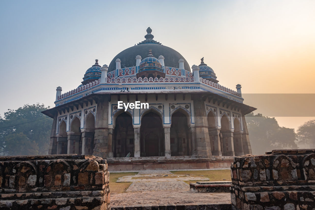 Nila gumbad of humayun tomb exterior view at misty morning from unique perspective