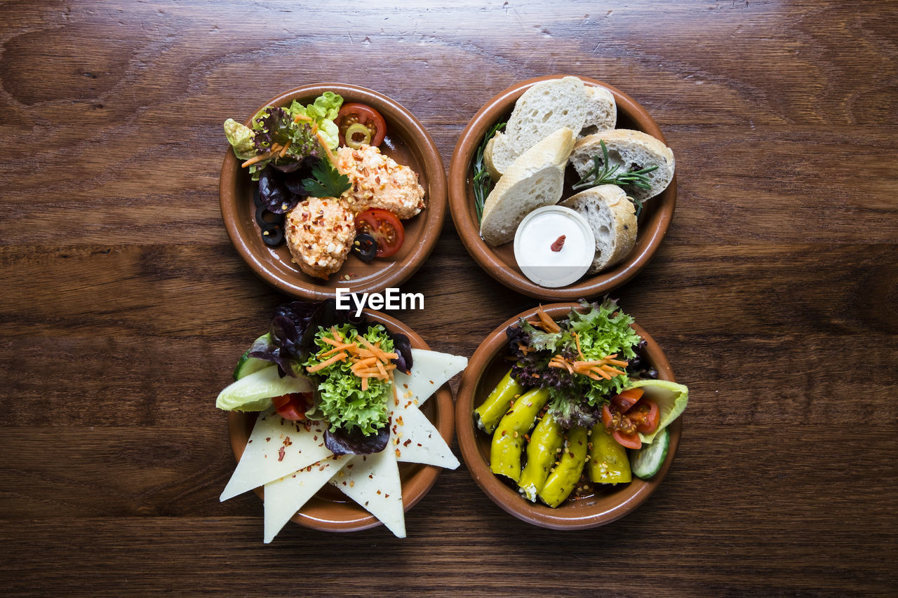 HIGH ANGLE VIEW OF MEAL SERVED IN TRAY