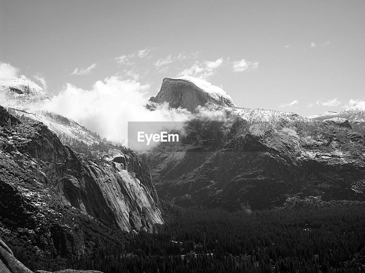 Scenic view of yosemite national park against sky