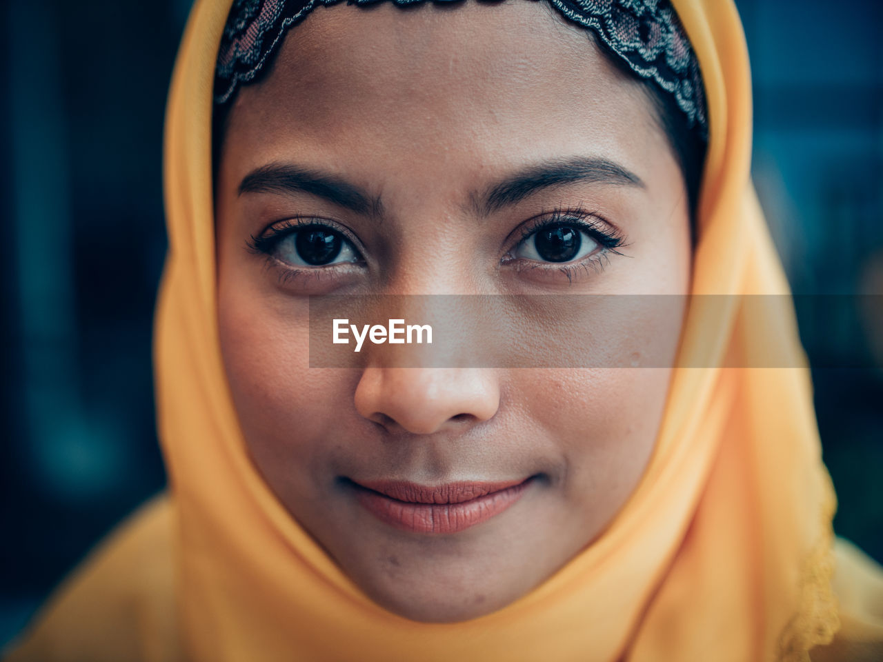 Portrait of smiling young woman