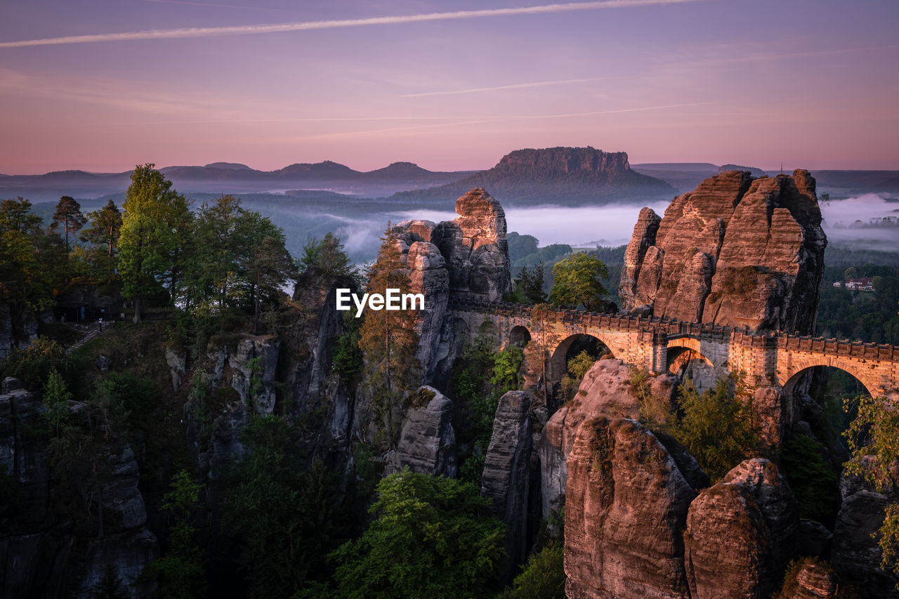 Bastei bridge surise fog in sächsische schweiz