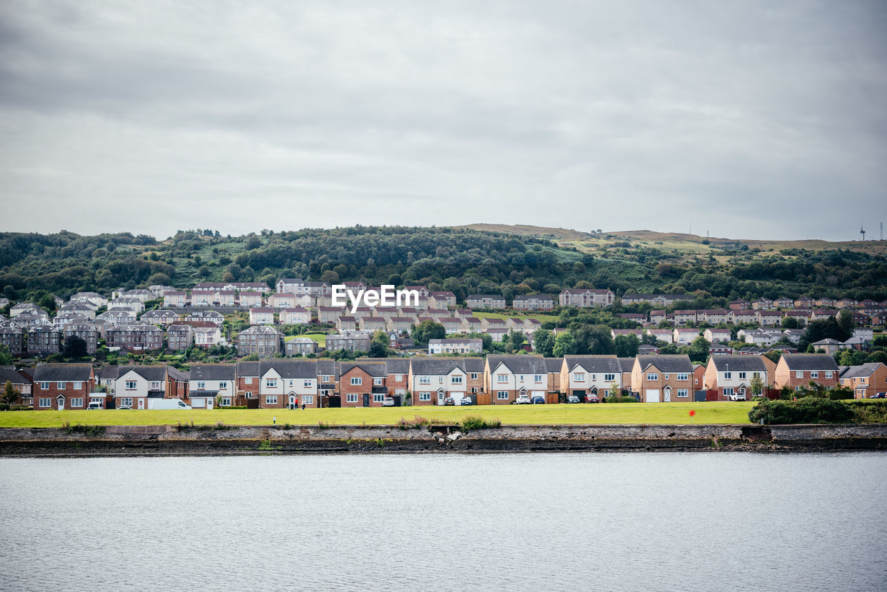 A peaceful scottish town by the clyde river, beautiful landscape in scotland, travel in scotland