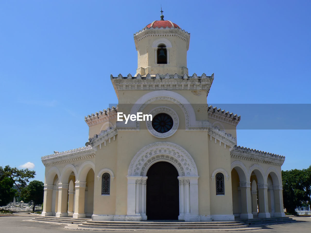 The chapel in colon cemetery, havana, cuba