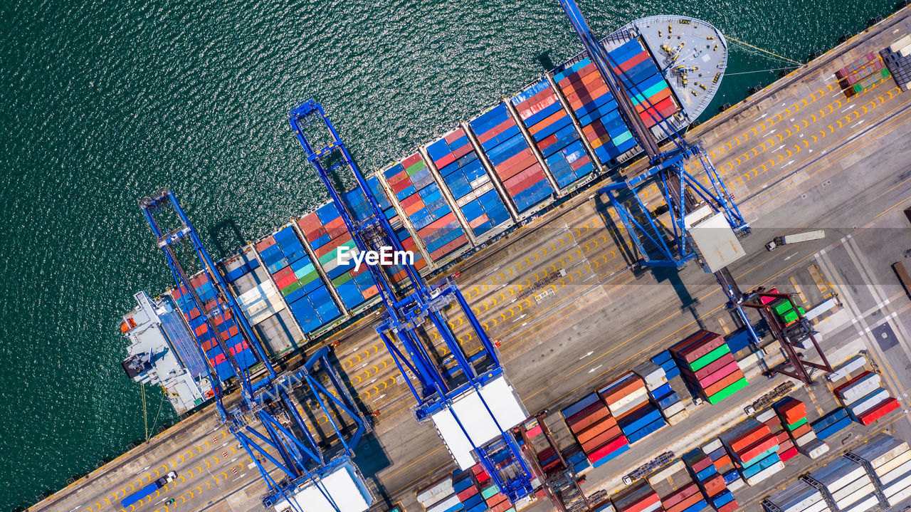 HIGH ANGLE VIEW OF SHIP ON SEA