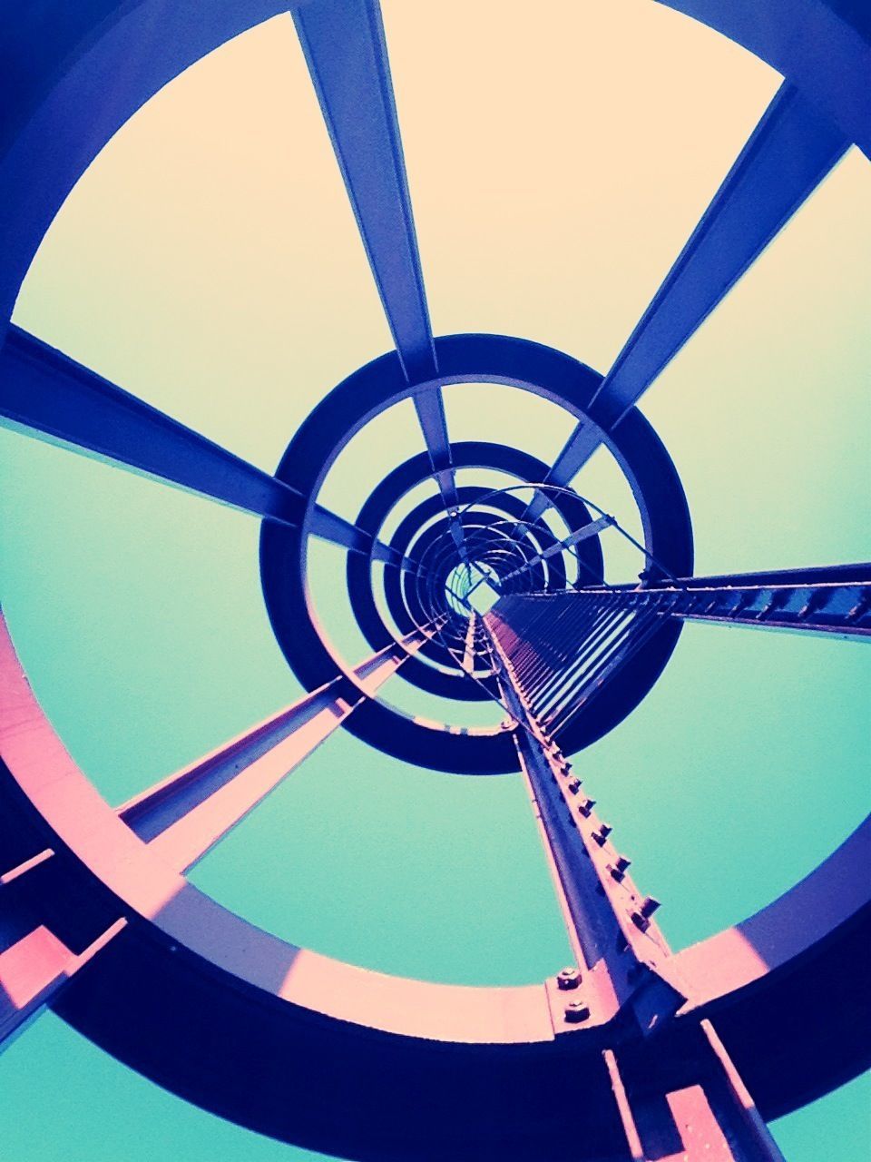 LOW ANGLE VIEW OF SPIRAL STAIRCASE