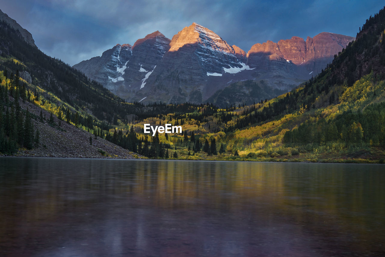 This is the pictures of maroons bell with lake during sunrise at aspen, colorado