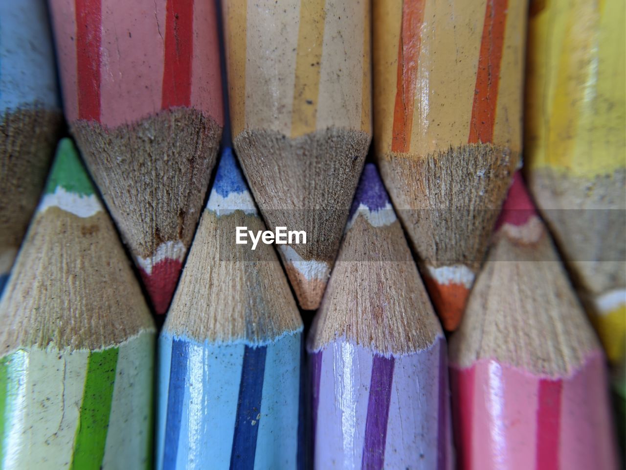 multi colored, pencil, colored pencil, close-up, variation, large group of objects, no people, writing instrument, still life, side by side, in a row, creativity, craft, wood, indoors, arrangement, abundance, backgrounds, art and craft equipment, order, full frame, focus on foreground, selective focus