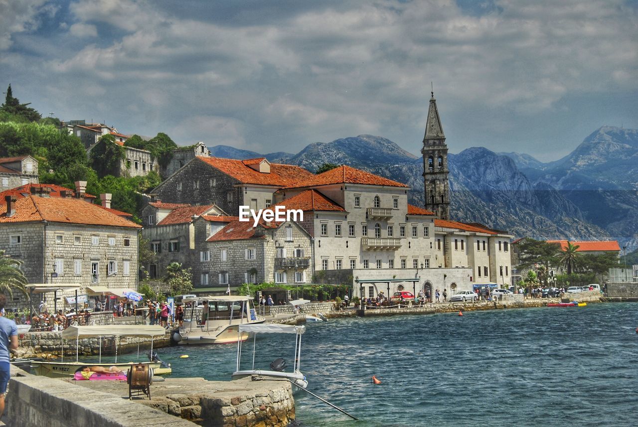 PANORAMIC VIEW OF CHURCH AGAINST SKY