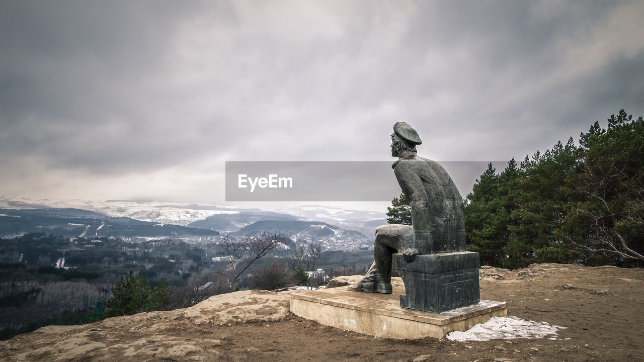 Monument to the great russian poet mikhail lermontov in the national park of kislovodsk, russia