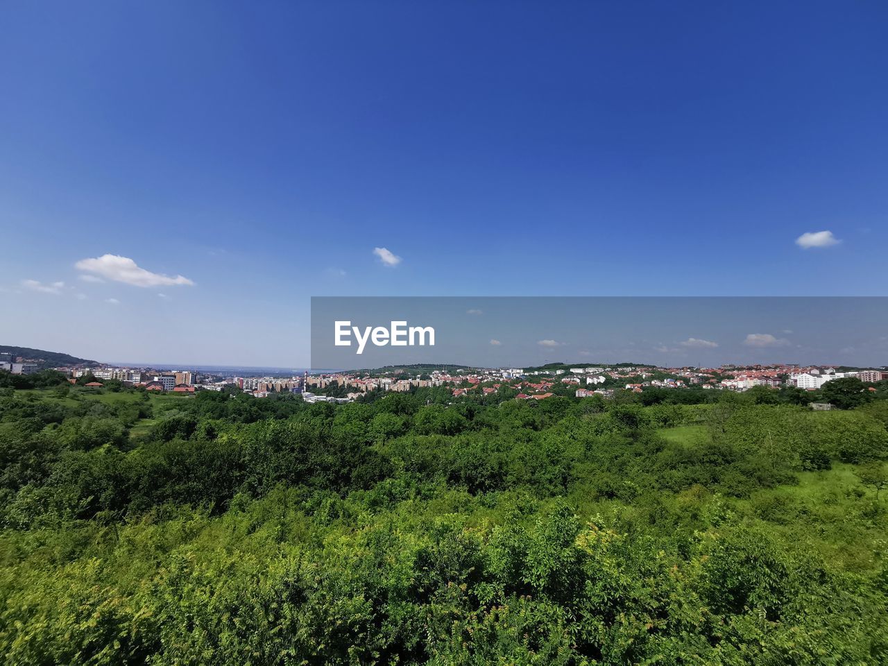 PANORAMIC VIEW OF LANDSCAPE AGAINST SKY