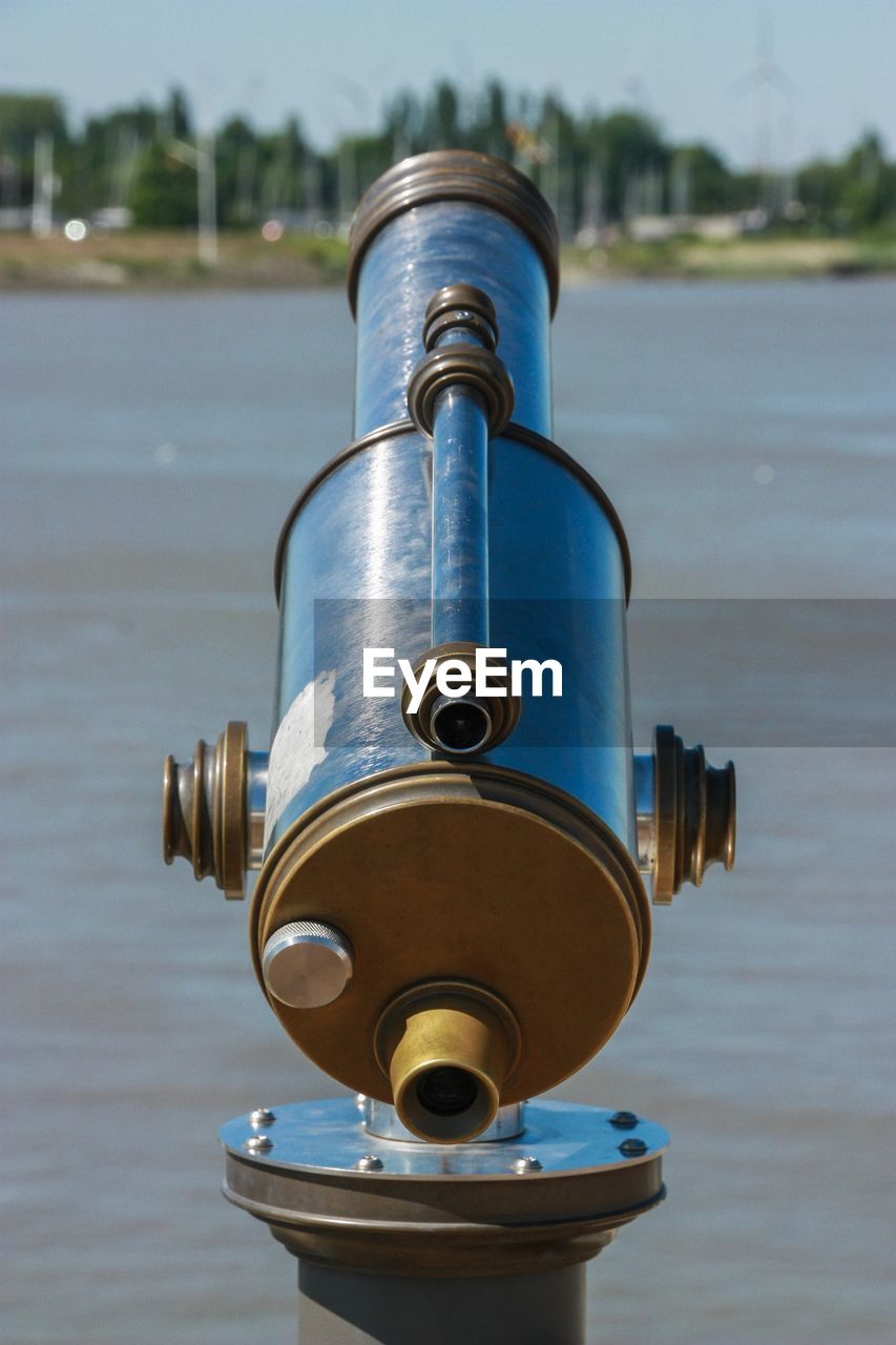 CLOSE-UP OF COIN-OPERATED BINOCULARS