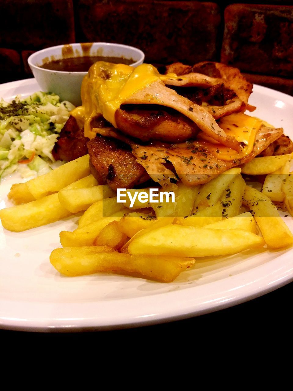 CLOSE-UP OF FOOD SERVED IN BOWL