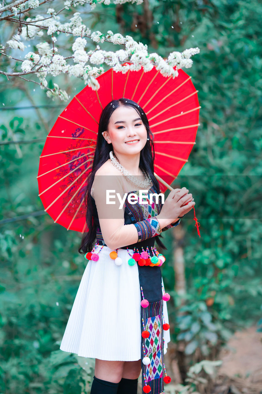 Portrait of a smiling young woman