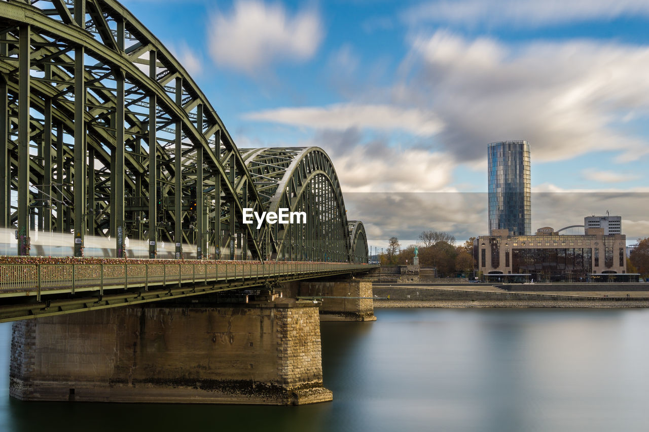 BRIDGE OVER RIVER IN CITY