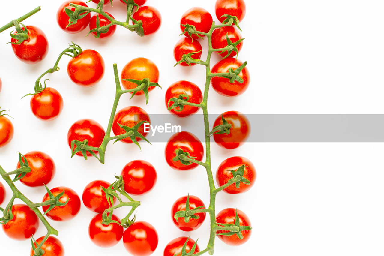 HIGH ANGLE VIEW OF FRUITS