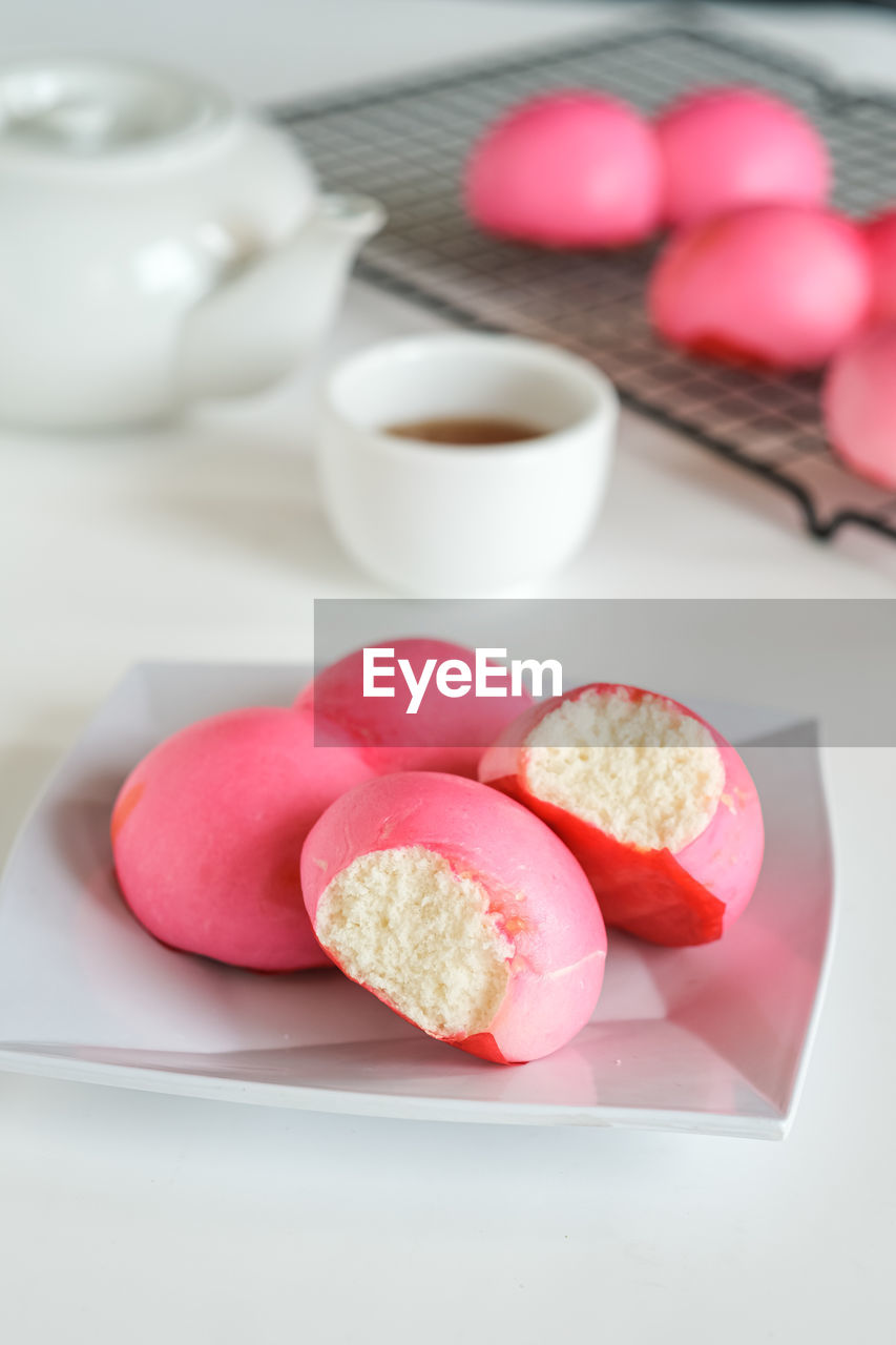 Steam bun on a white plate