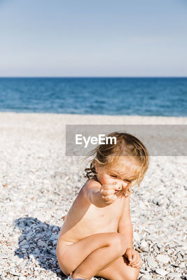 Small girl without clothes new arrivals