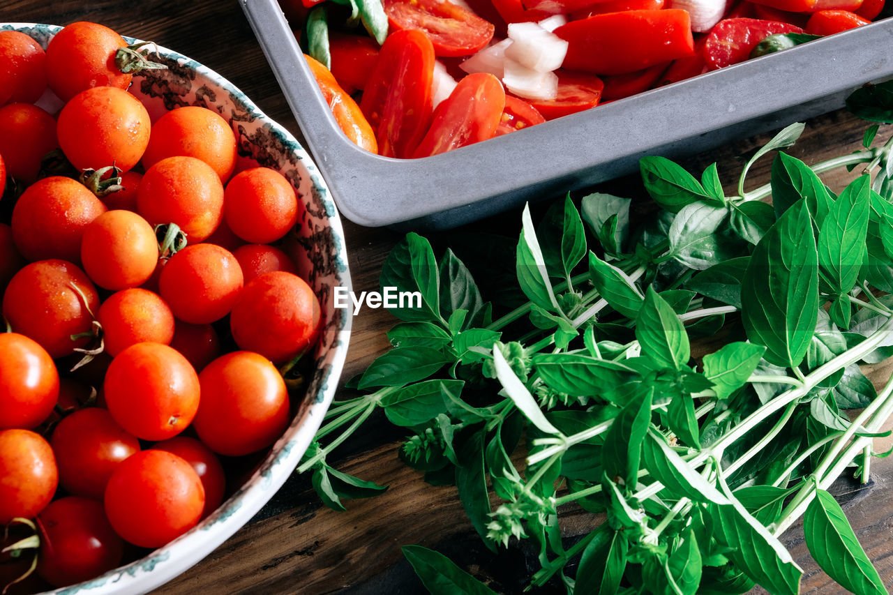 Close-up of fresh tomatoes