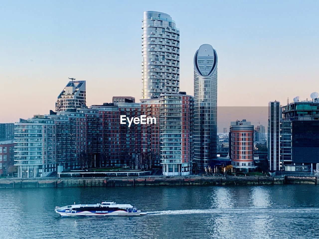 VIEW OF BUILDINGS AGAINST SKY