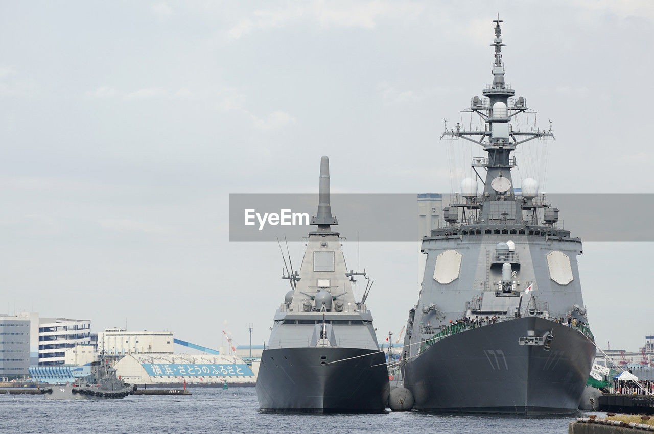 The japan navy's atago-class warship on the right and the mogami-class warship on the left 