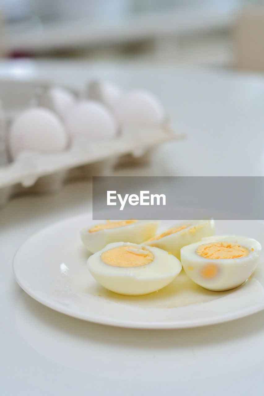 food and drink, egg, food, plate, healthy eating, freshness, breakfast, indoors, wellbeing, no people, close-up, focus on foreground, dish, meal, egg yolk, produce, white, boiled, table, boiled egg