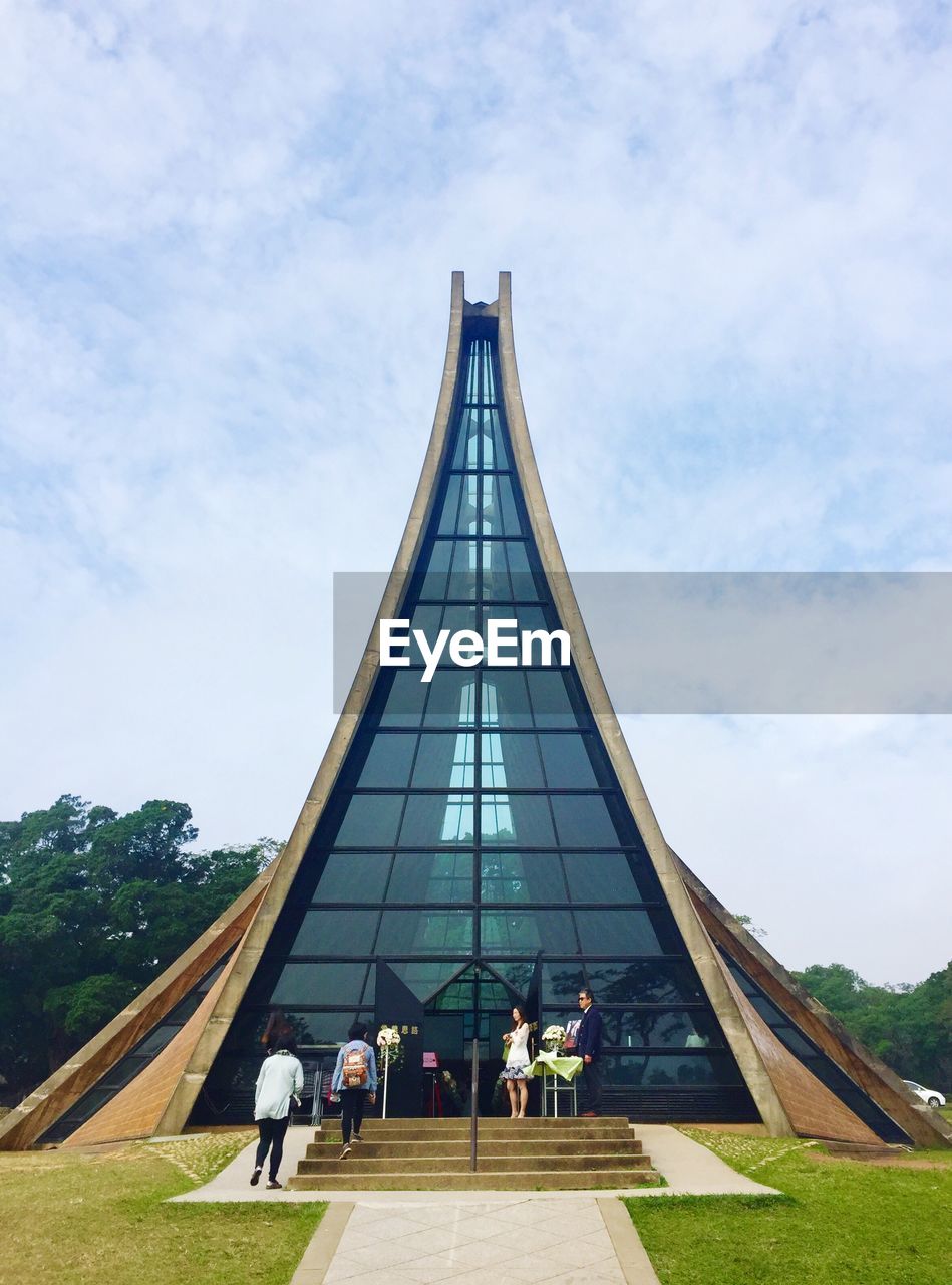 PEOPLE ON SUSPENSION BRIDGE