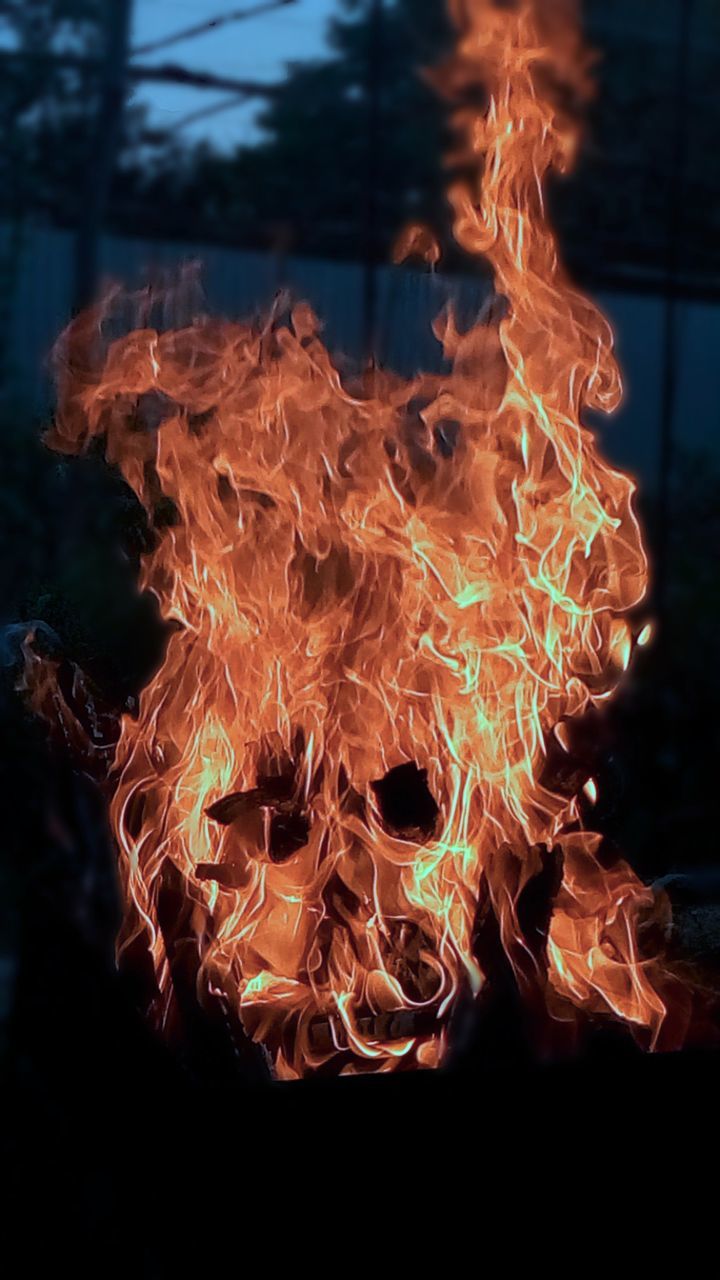 CLOSE UP OF FIRE