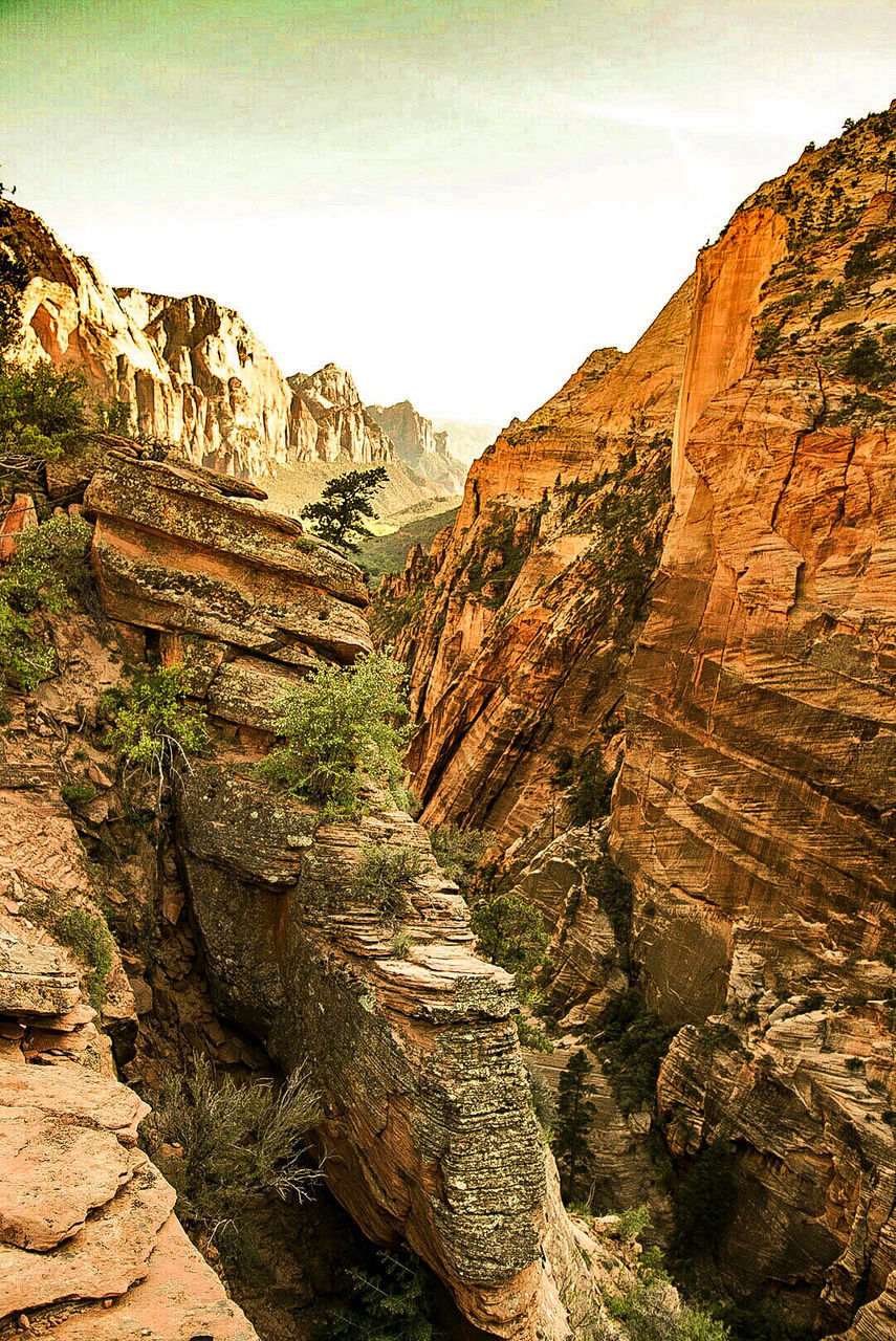 SCENIC VIEW OF ROCKY MOUNTAINS