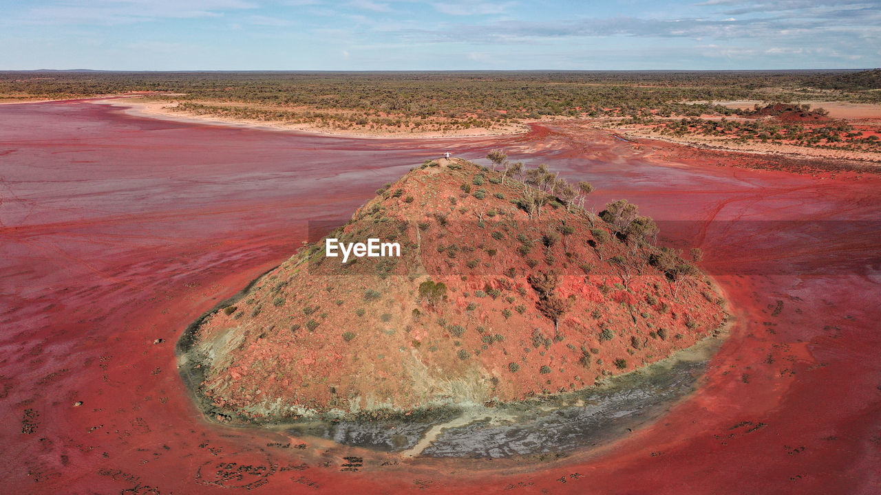 Lake ballard and the world's most isolated art by sir antony gormley in western australia