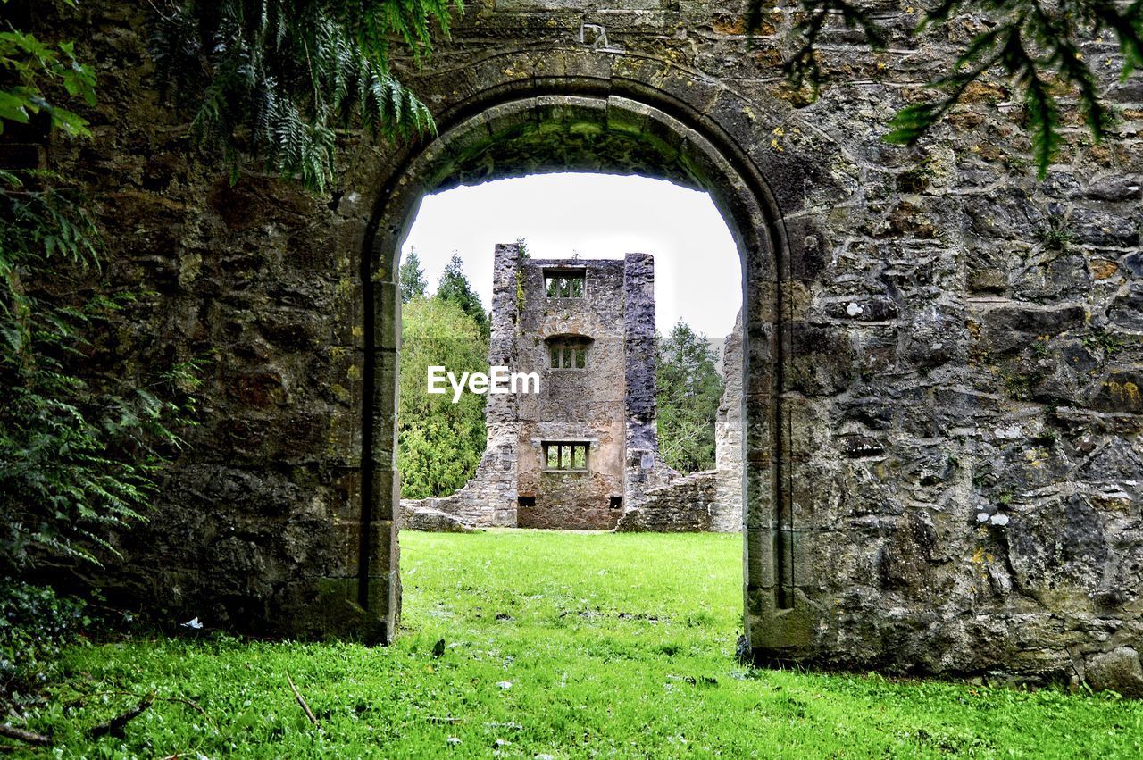 VIEW OF OLD BUILDING