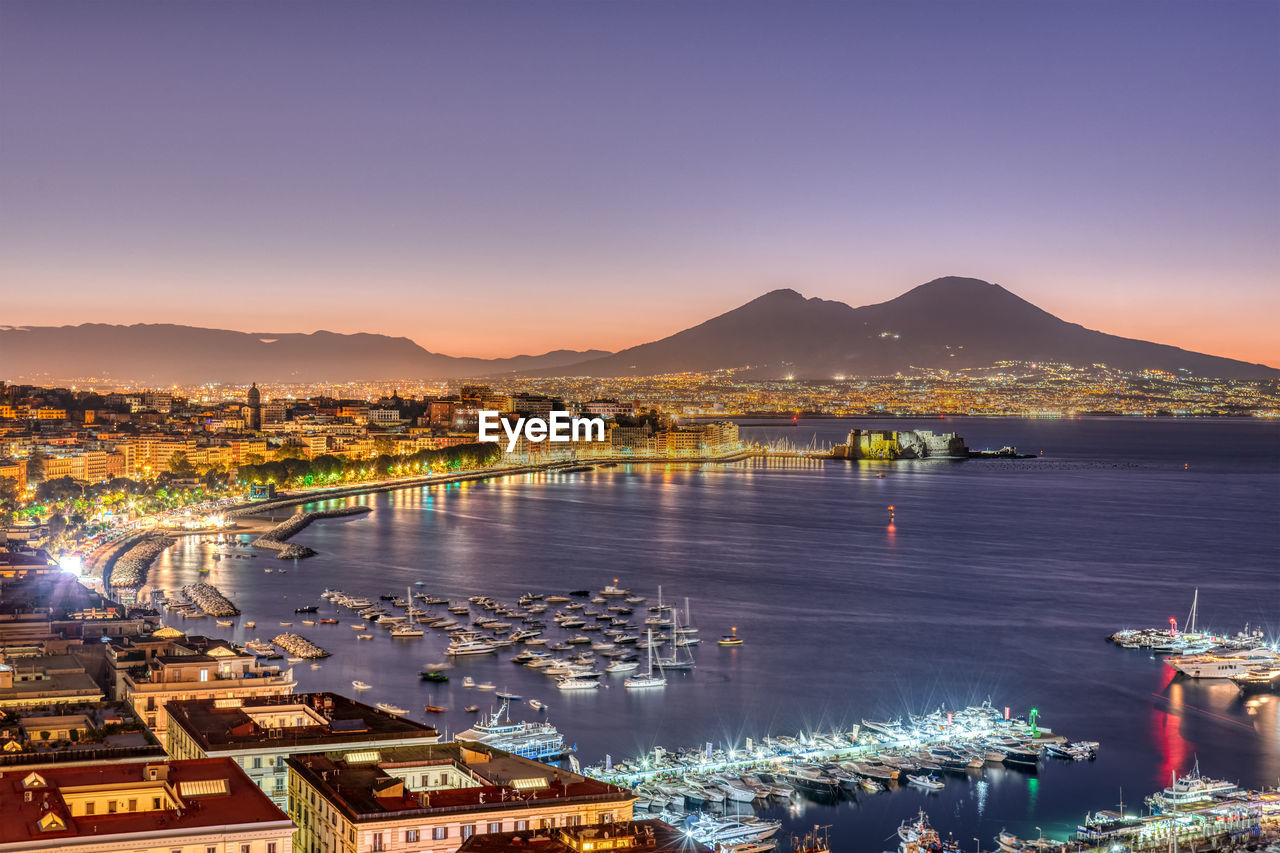 The gulf of naples with mount vesuvius before sunrise