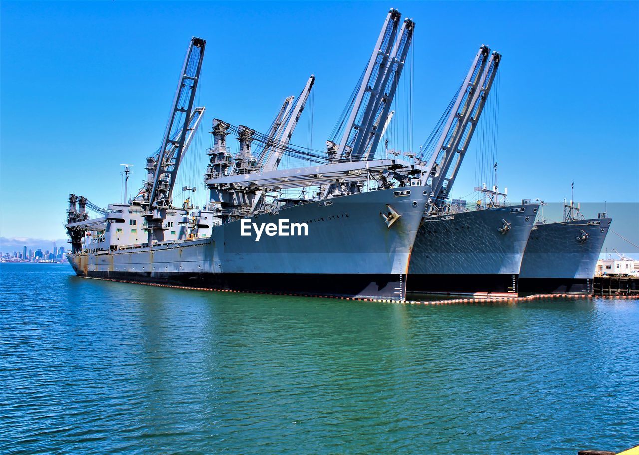 SHIP IN SEA AGAINST BLUE SKY