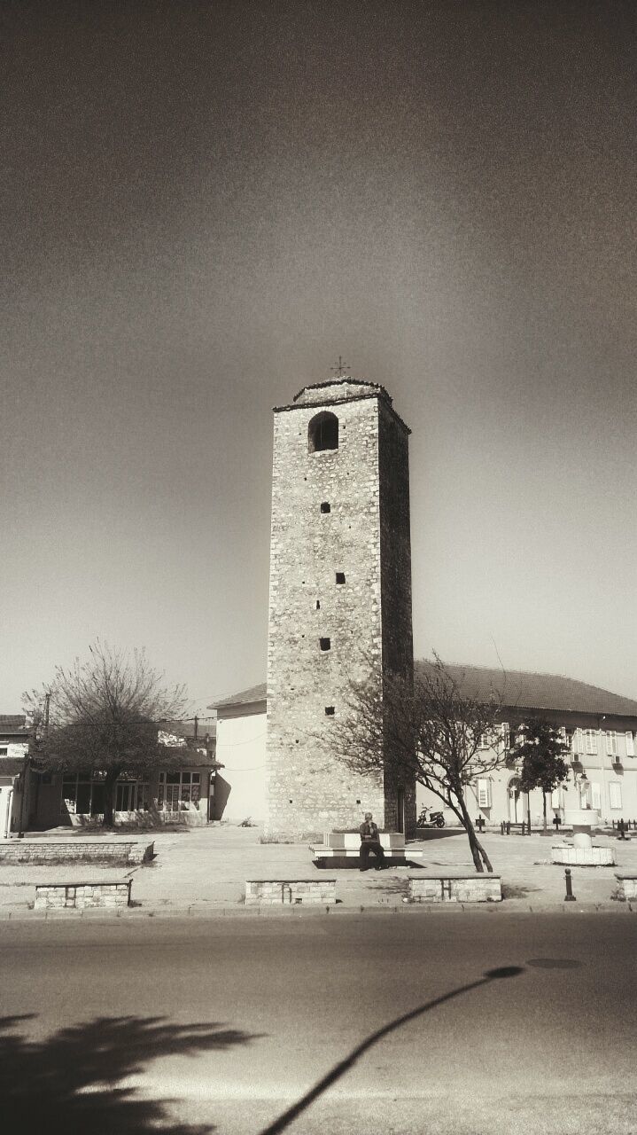 VIEW OF BUILDING AGAINST SKY