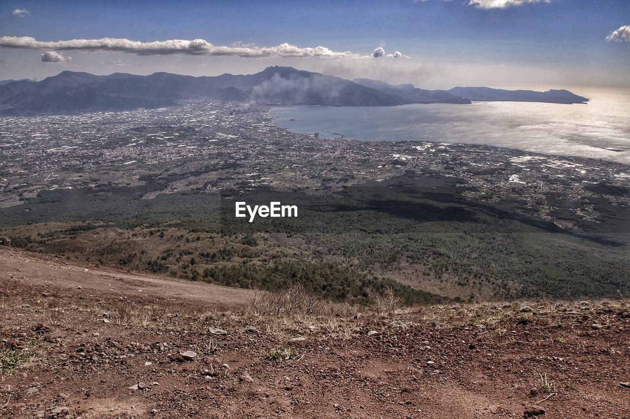 SCENIC VIEW OF MOUNTAIN AGAINST SKY