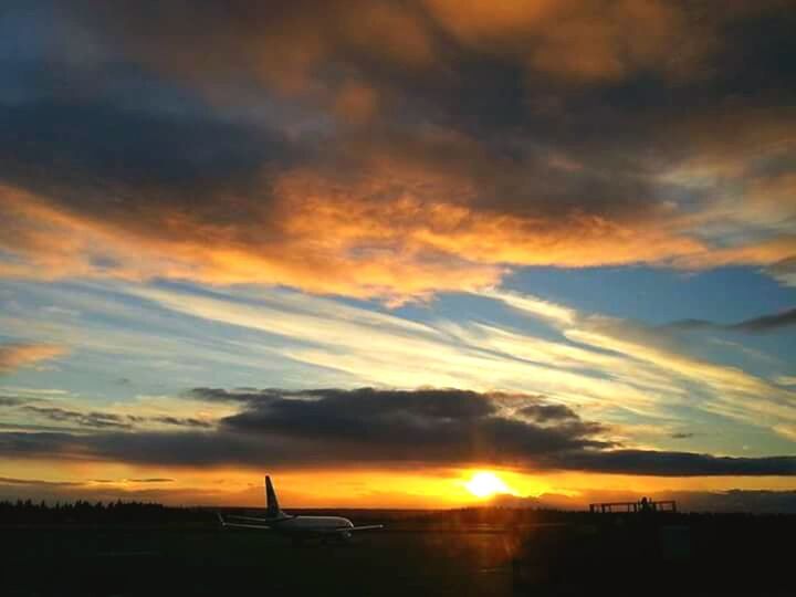 SCENIC VIEW OF SUNSET SKY