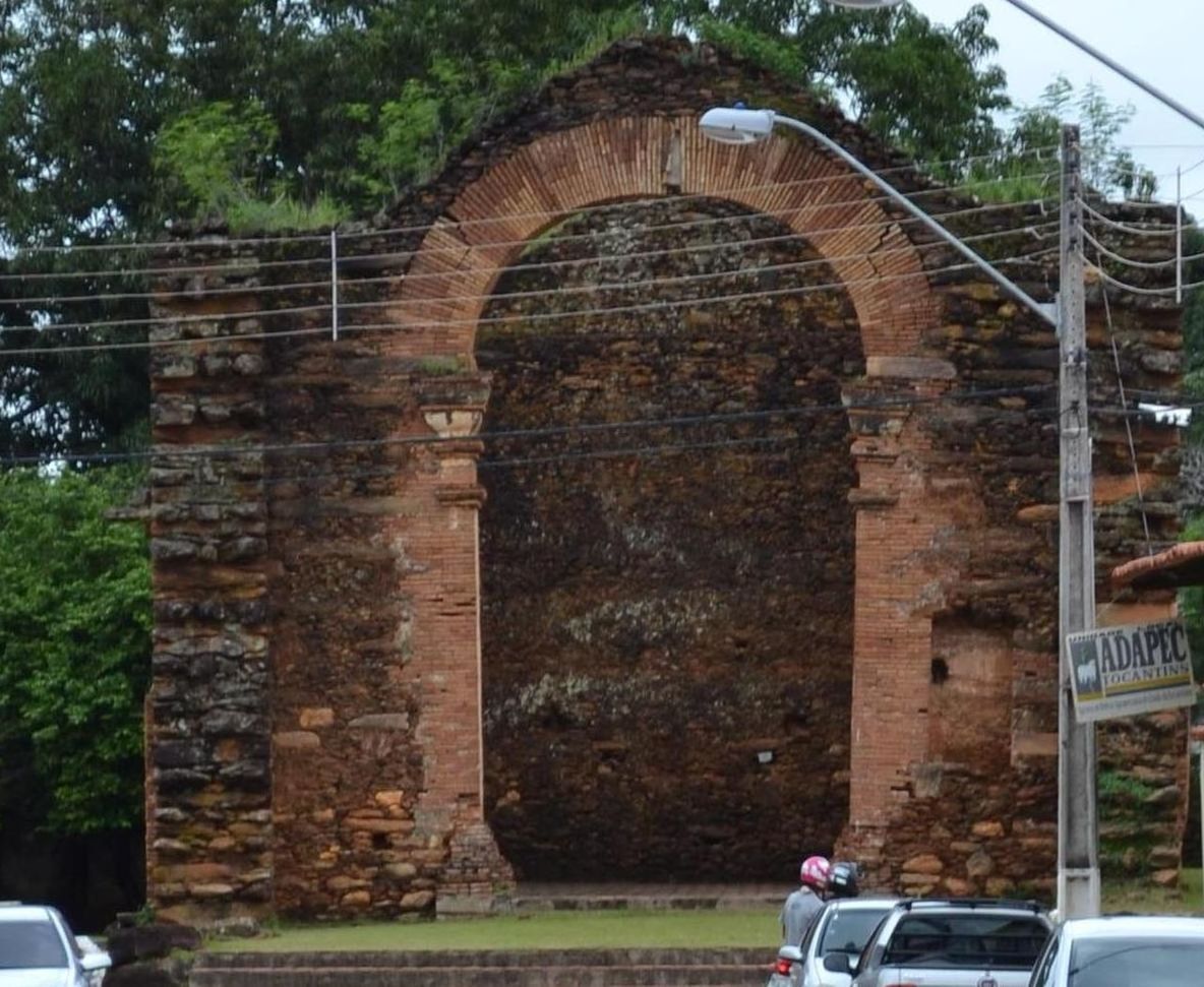 RUINS OF OLD RUINS