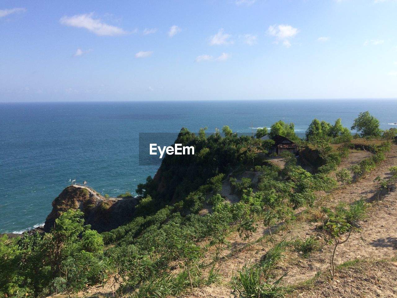 PANORAMIC SHOT OF SEA AGAINST SKY