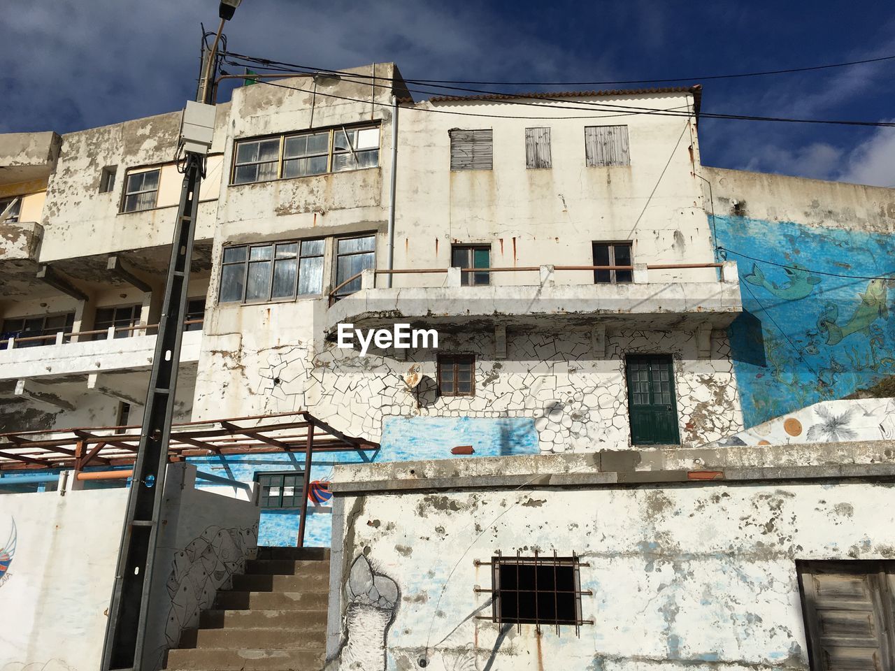 LOW ANGLE VIEW OF BUILDINGS