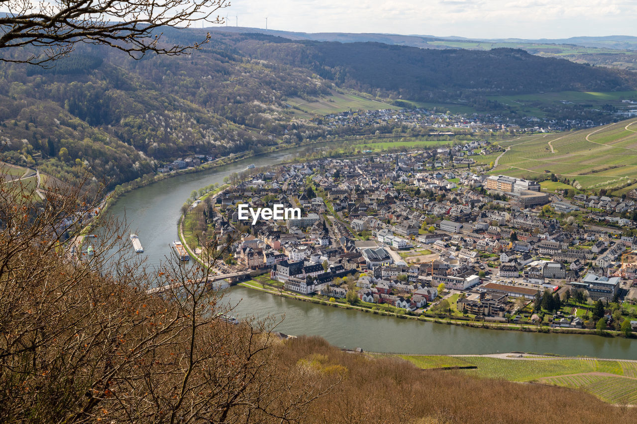 Panoramic view on the valley of the river moselle and the city bernkastel-kues