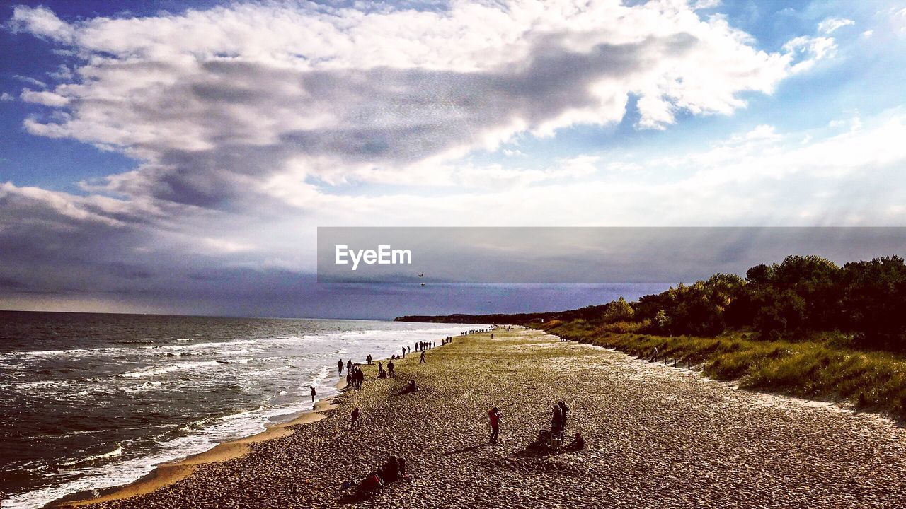 PANORAMIC VIEW OF SEA AGAINST SKY