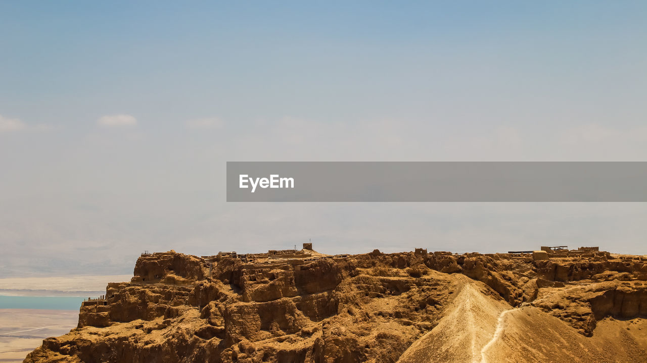 PANORAMIC VIEW OF SEA AGAINST SKY